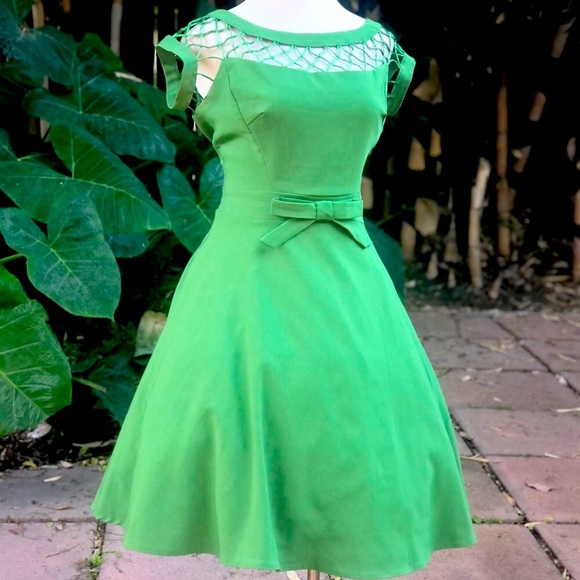 1950s Style fit and flare dress pinupgirl.com - Picture 5 of 10